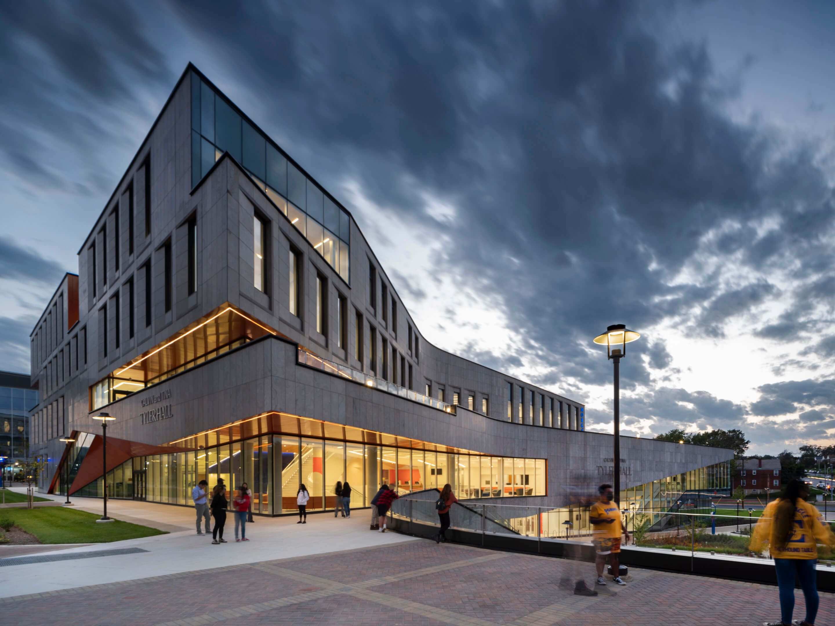 Calvin & Tina Tyler Hall, Morgan State University / Teeple Architects +  GWWO Architects